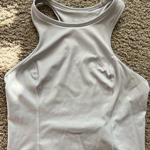 Lululemon cropped tank top